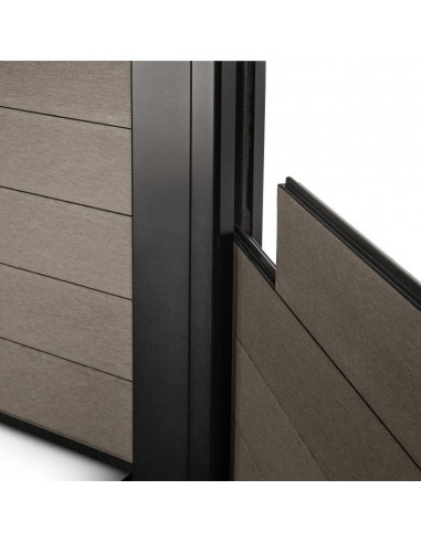 Poste de aluminio ELITE ángulo 45º y 135º ambiente